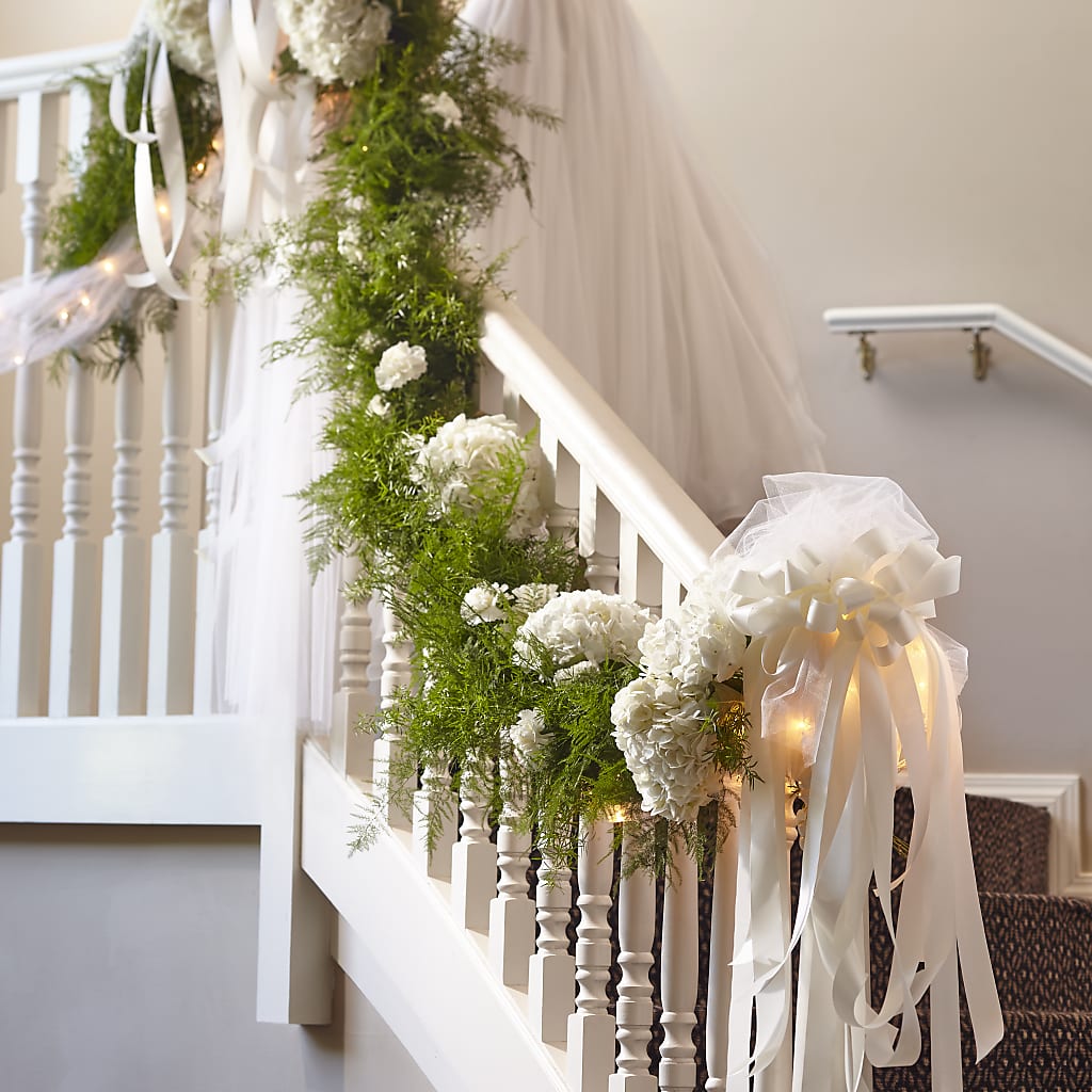 Champagne Dreams Garland – All City Florist Inc, Melbourne FL