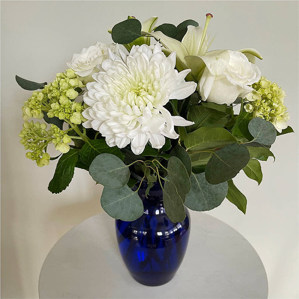 Snowy Dreams Bouquet –  All City Florist Inc, Melbourne FL